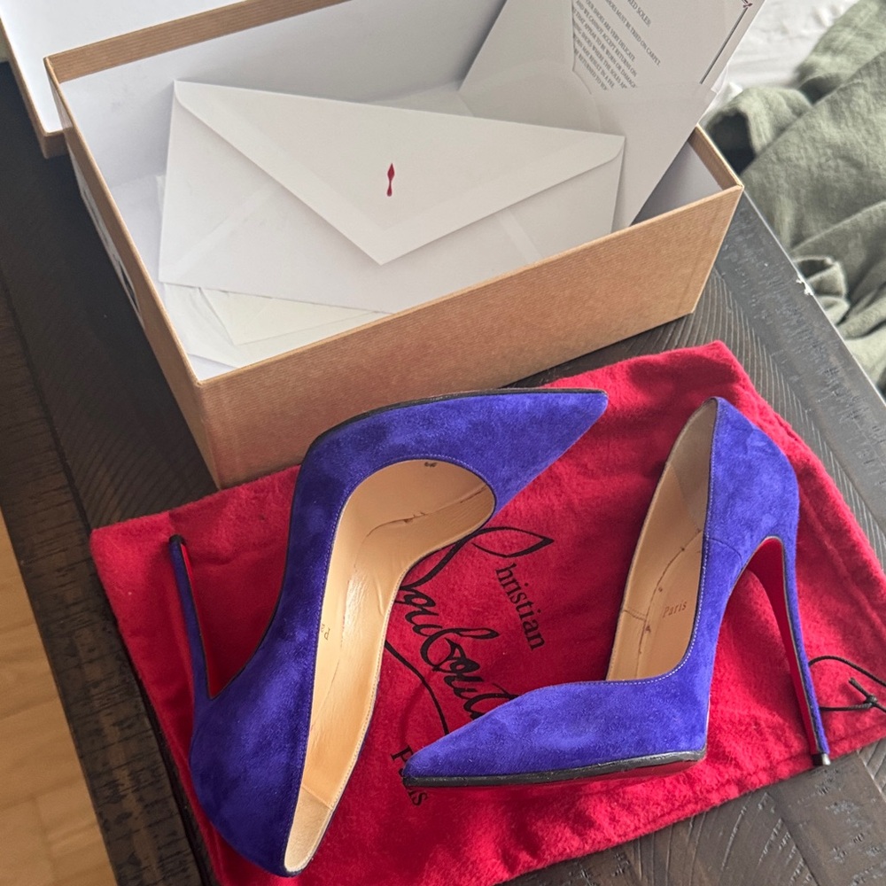 Christian Louboutin So Kate - Full Set